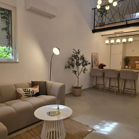 Studio Navis Pula Exterior photo